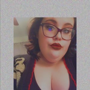 Meet your Posher, Hailey